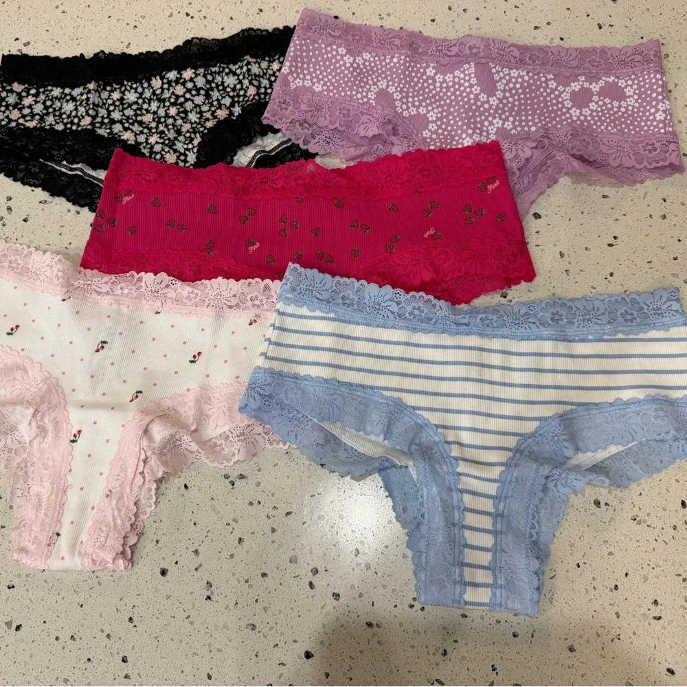 New women’s Sz M, L Lace Trim Cotton Panties Bundle - Picture 1 of 8